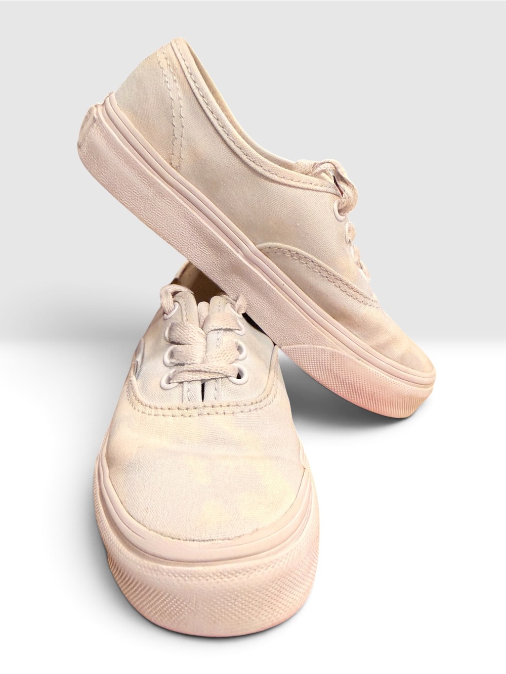Vans Low-Top Canvas Sneakers in Pale Pink